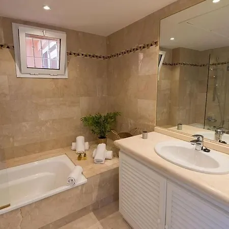 Holideys Fanabe Apartamento